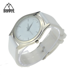 montre en alliage montre en silicone bracelet en cuir bracelet en couleur blanche avec montre de vente chaude de haute qualité